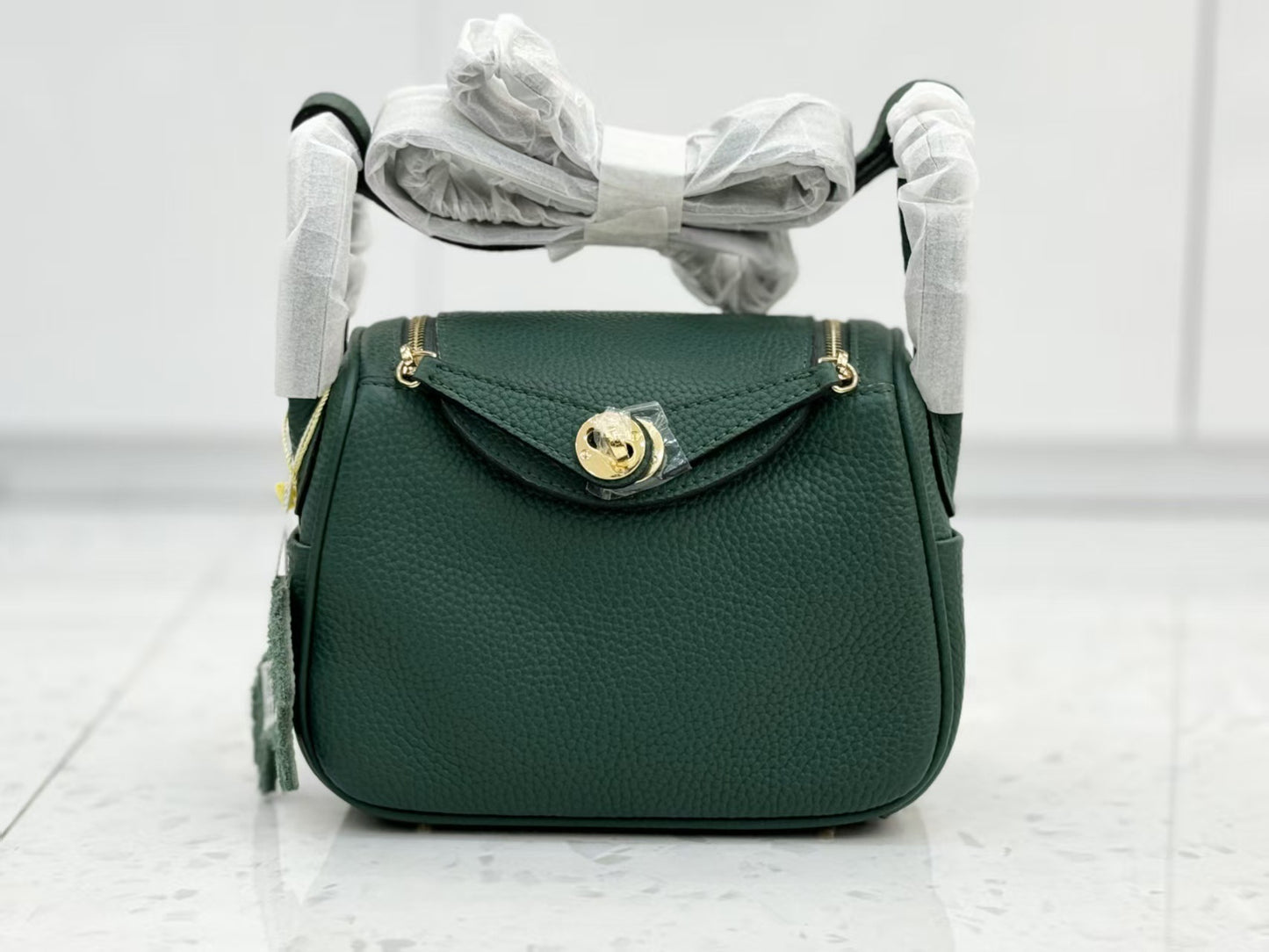 Women's Lindi Layer Cowhide Leather Doctor Elegant Crossbody Bags