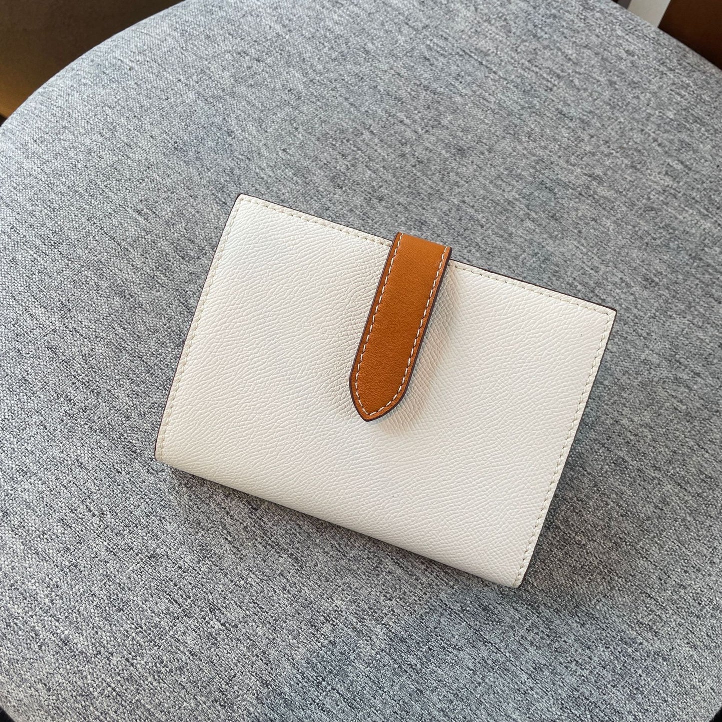 Cowhide Change Contrast Color Design Large Card Holder
