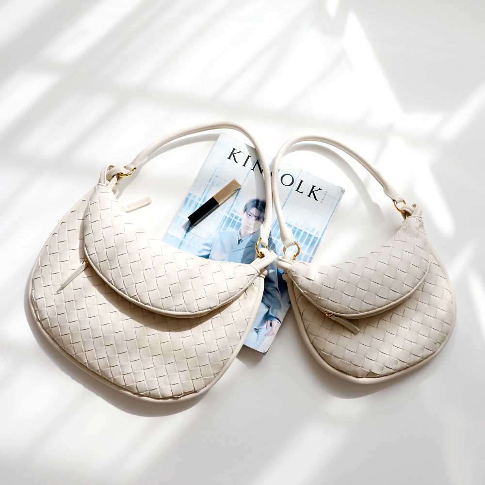 Women's Niche Selenodont High-grade Cowhide Woven Dumpling Handbags