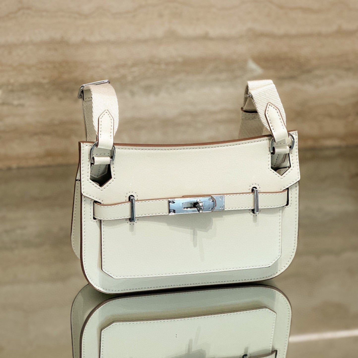 Women's Genuine Leather Gypsy Saddle Fashion Commuter Shoulder Bags