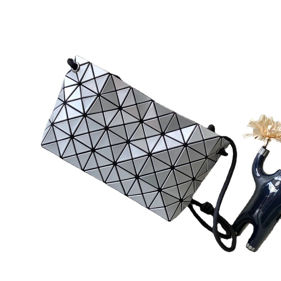 Women's Original Stitching Geometric Diamond Pattern Mobile Shoulder Bags
