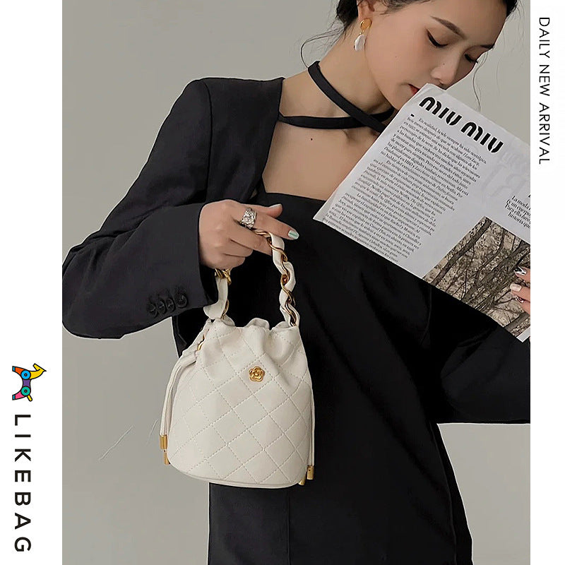 Women's Classic Style Camellia Advanced Portable Rhombus Crossbody Bags