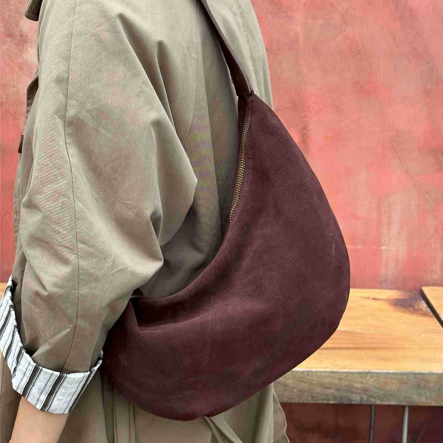 Women's Niche Retro Dumpling High-grade Large Capacity Shoulder Bags