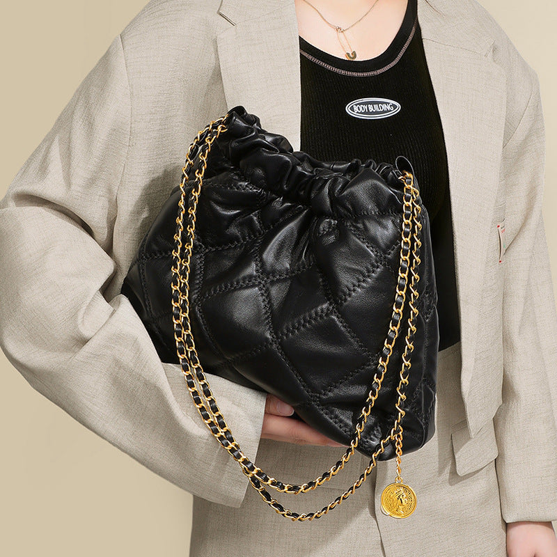 Women's Summer Large Capacity Commuter Leather Chain Shoulder Bags