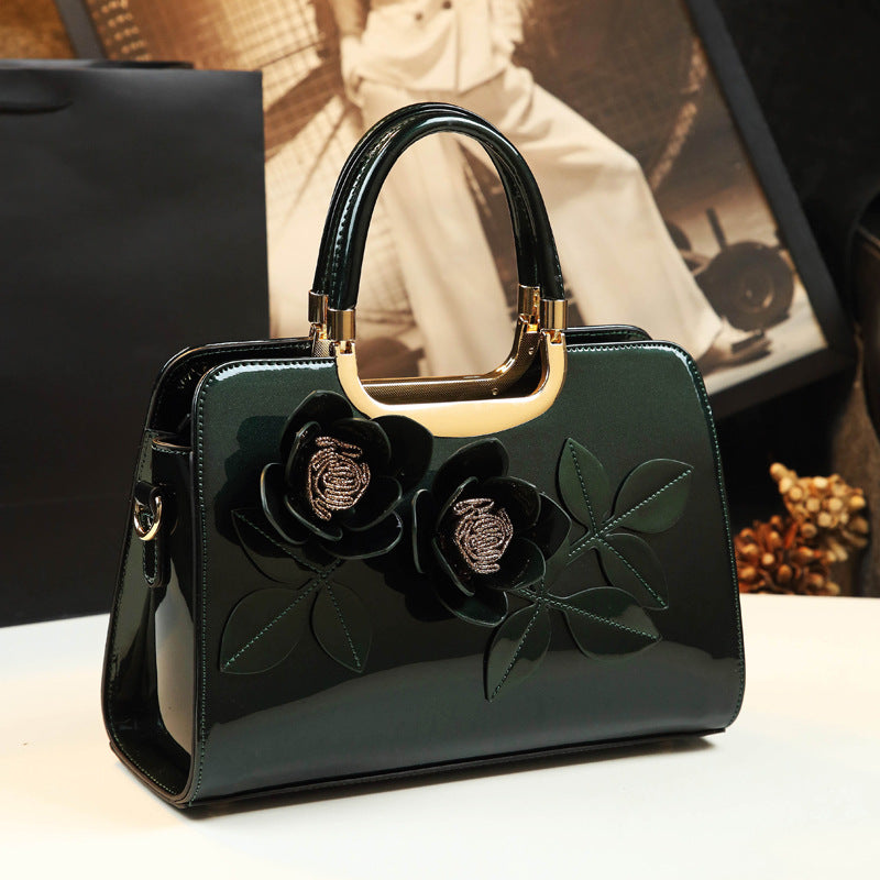 Women's Fashion Flower Elegant Female Embroidered One Handbags