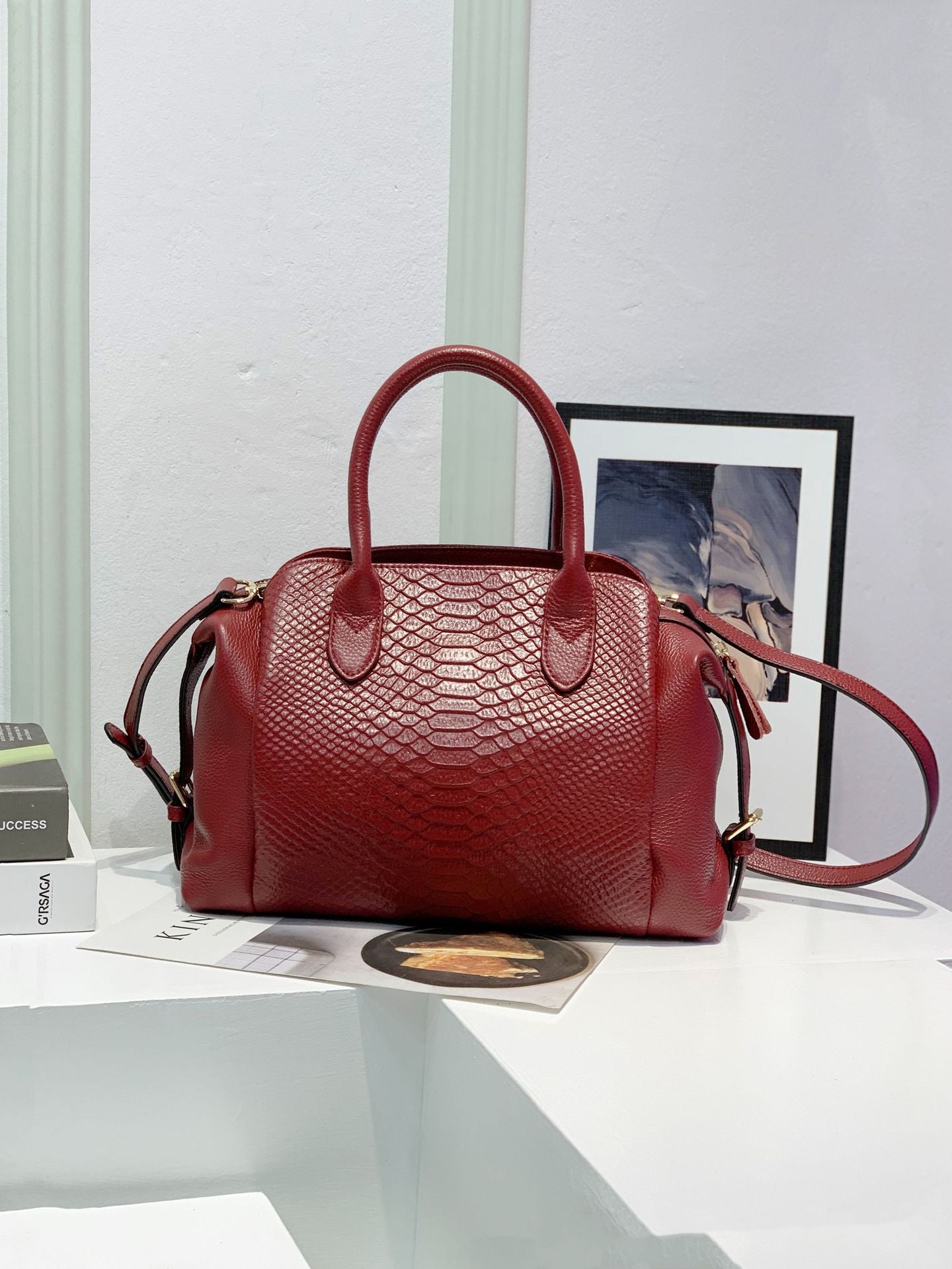 Women's Genuine Leather High-grade Light Luxury Crocodile Handbags
