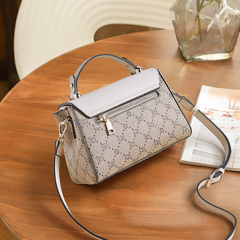 Women's Attractive Light Luxury Large Capacity Handbags
