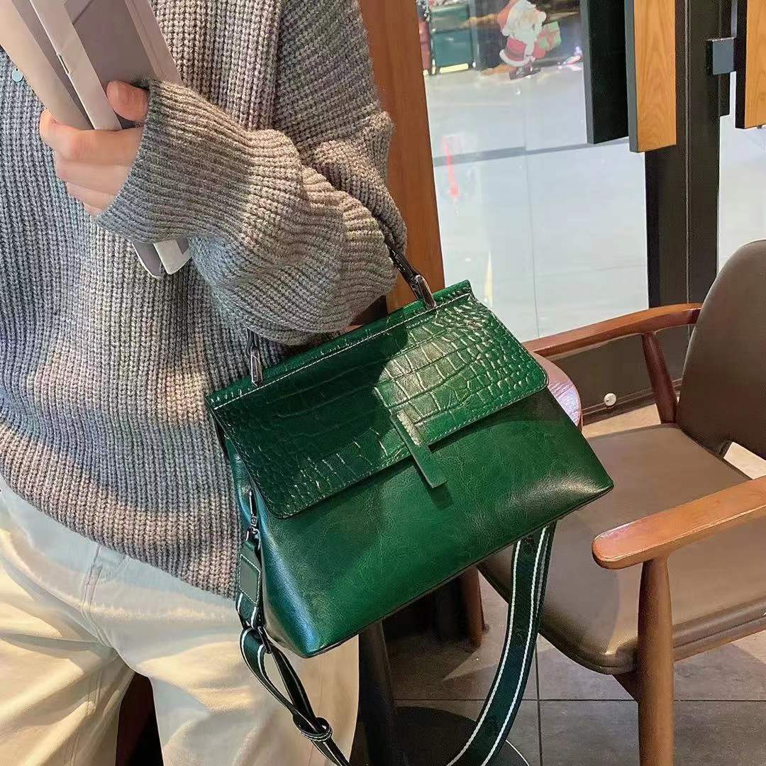 Women's Lady's Genuine Leather Crocodile Pattern Flap Bags