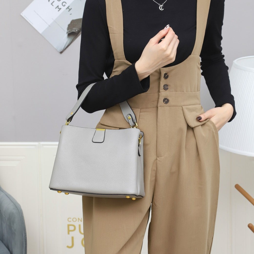 Women's Western Style Fashion Simple First Layer Shoulder Bags