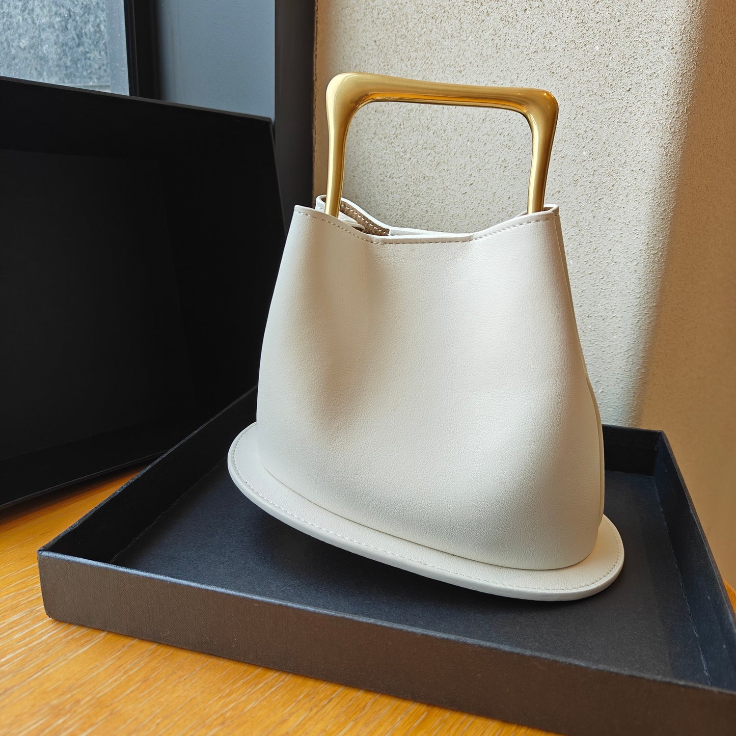 Advanced Texture Vintage Genuine Leather With Bucket Bags