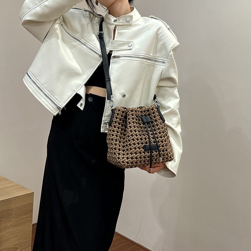 High-grade Handmade Woven French Minority Design Handbags