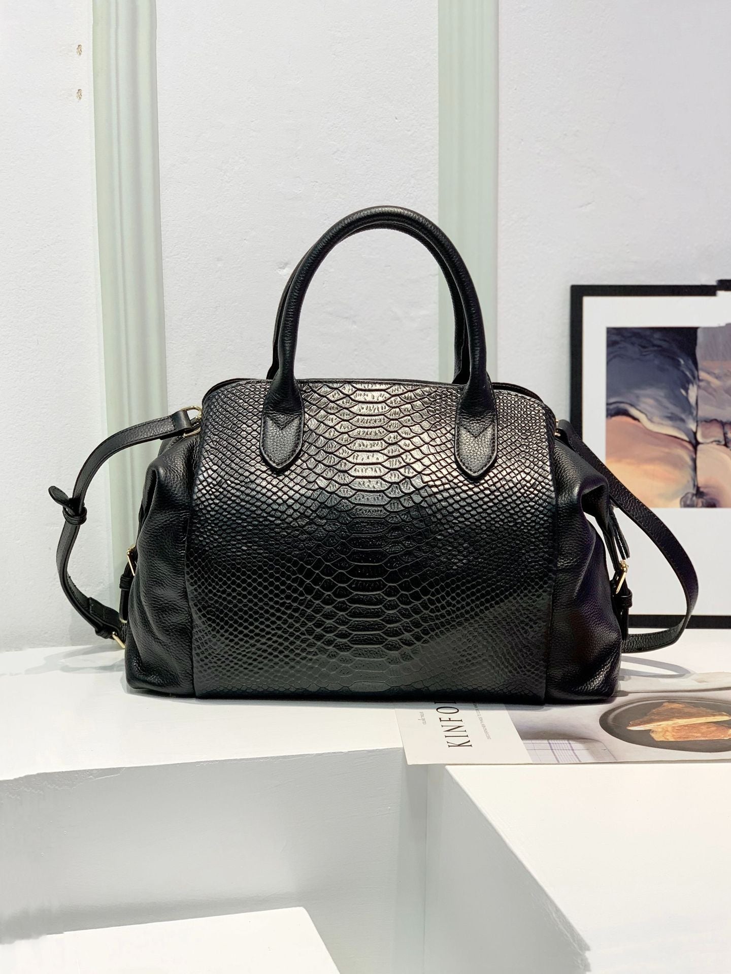 Women's Genuine Leather High-grade Light Luxury Crocodile Handbags