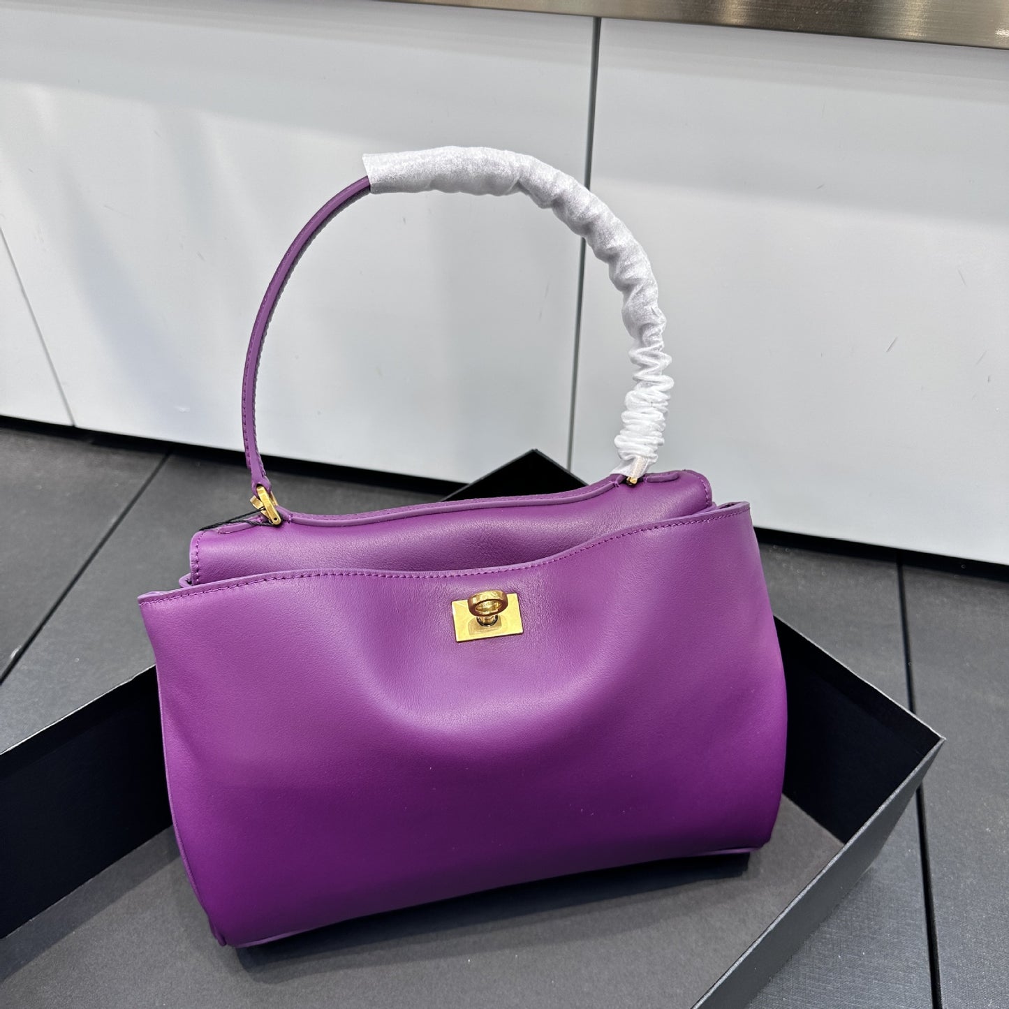 Women's Summer Genuine Leather High-grade Underarm Commuter Shoulder Bags