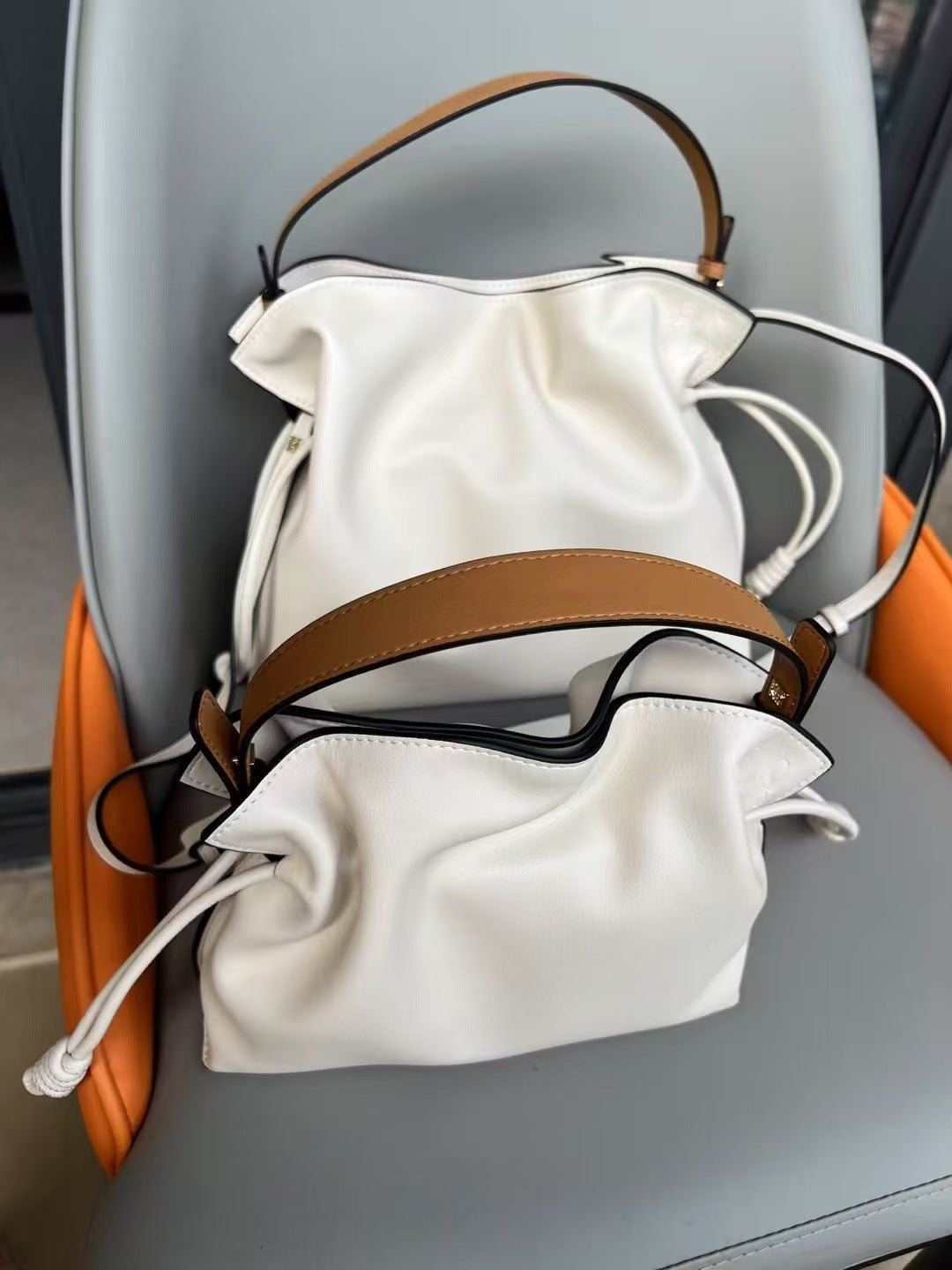 Women's High-grade Portable Lucky Drawstring Soft Leather Crossbody Bags