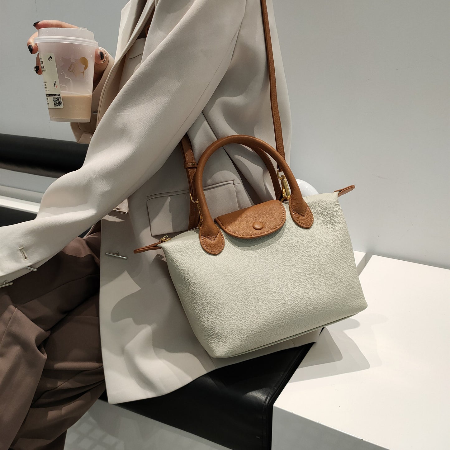 High-grade Top Layer Cowhide Soft Leather Handbags
