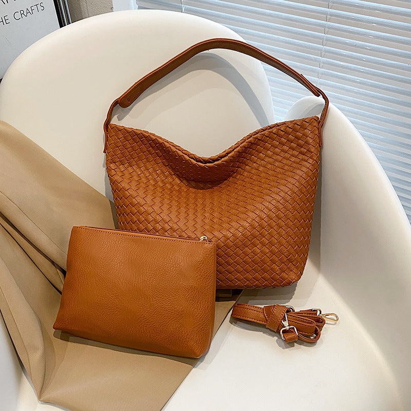 Women's Super Popular Hand-woven French Large Capacity Shoulder Bags