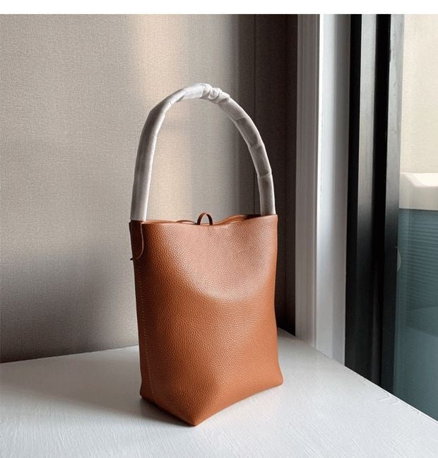 Trendy Simple Large Capacity First Layer Soft Cowhide Bags