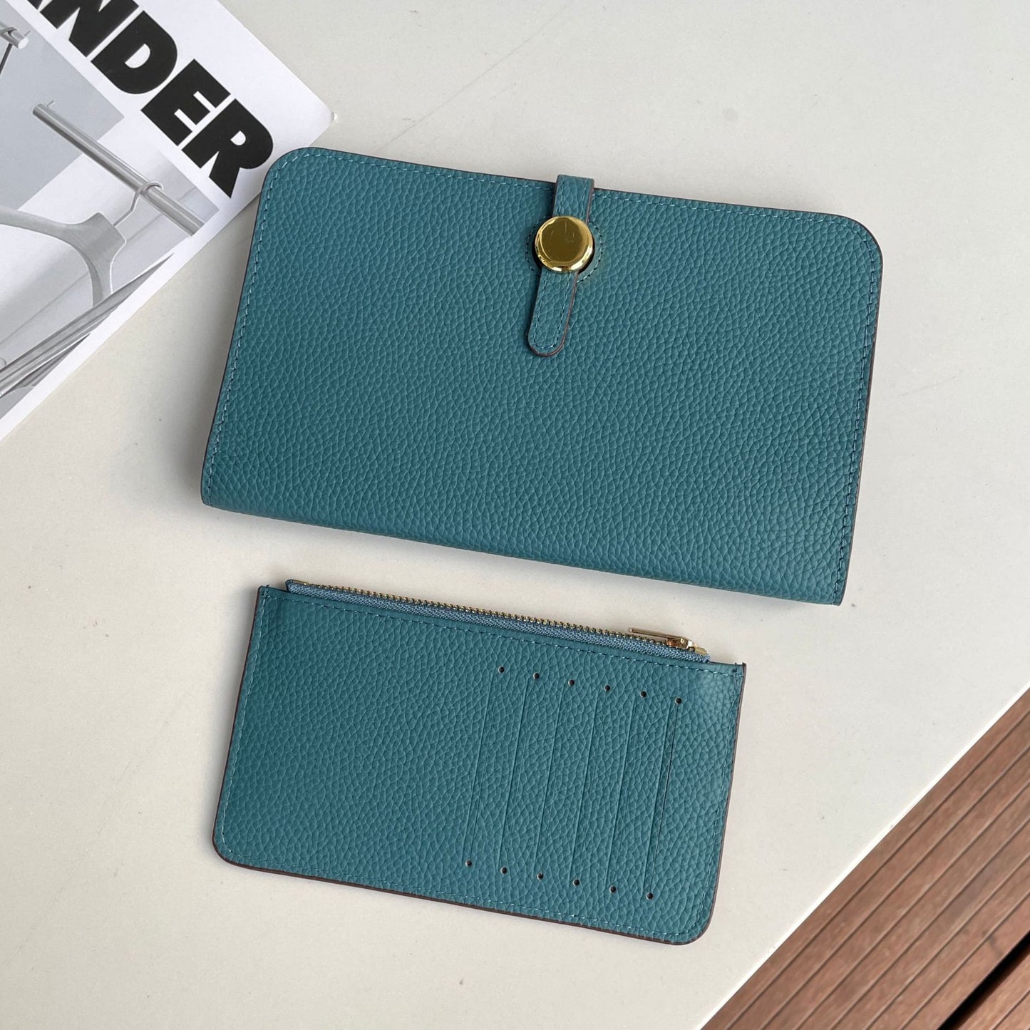 Women's Layer Cowhide Long Passport Folding Large Ladies Wallets