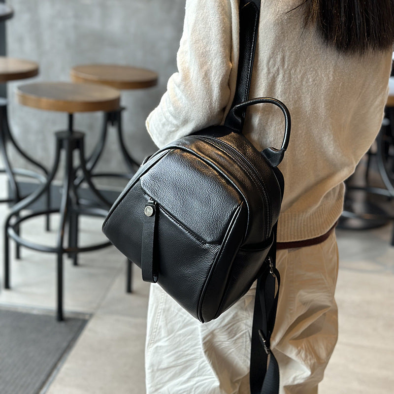 Women's First Layer Cowhide Fashion Genuine Leather Backpacks