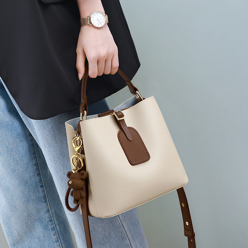 Women's Leather Summer Large Capacity Portable Crossbody Bags