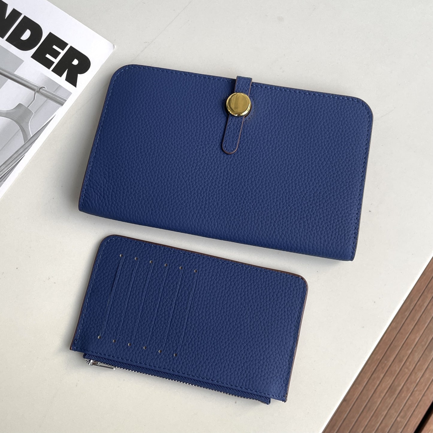 Women's Layer Cowhide Long Passport Folding Large Ladies Wallets