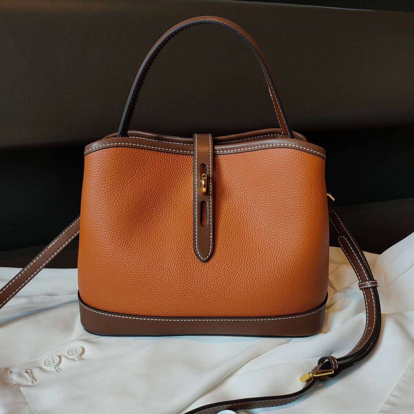 Women's Simple Design Commuter Light Luxury Bags