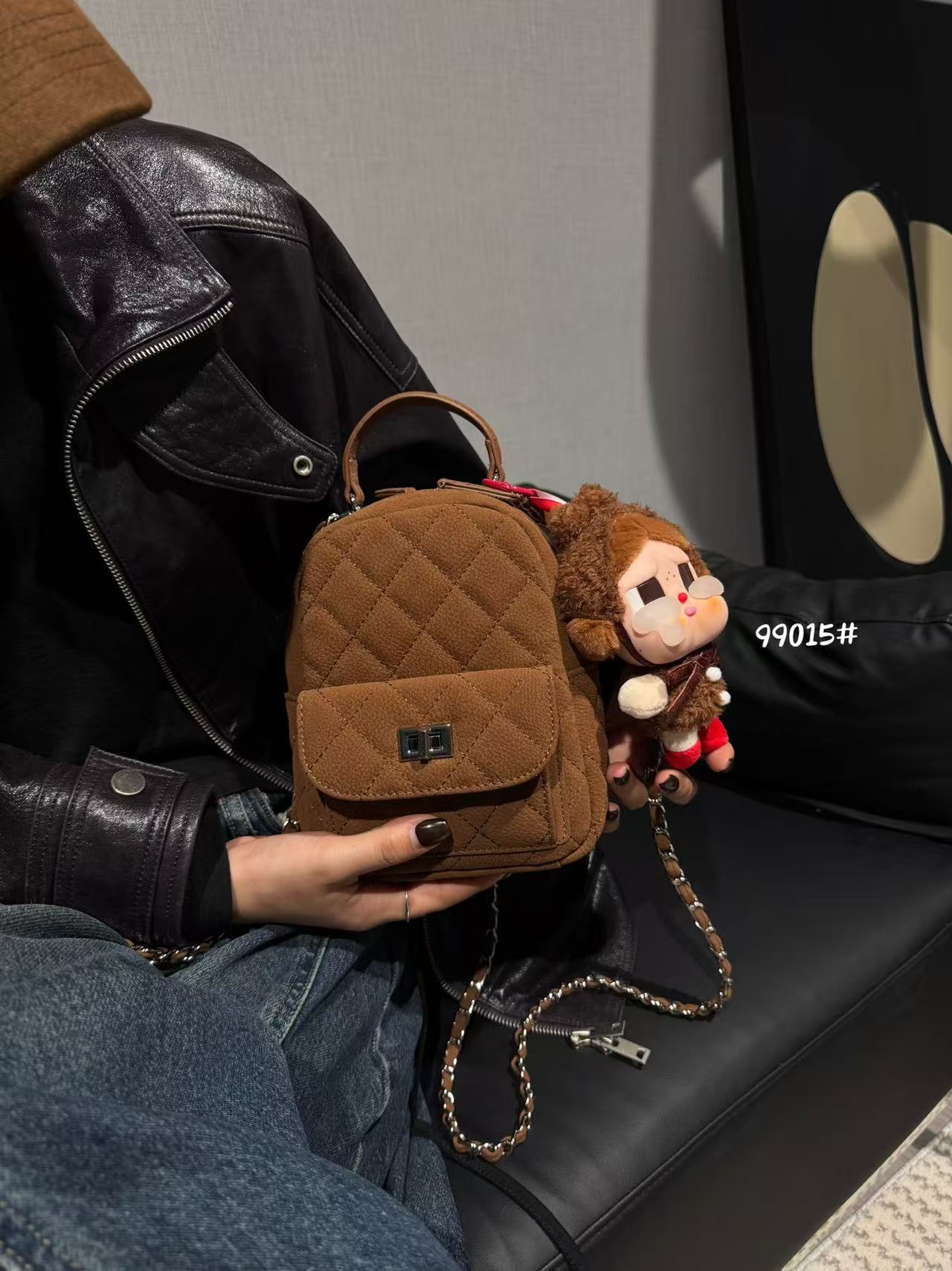 Women's High-grade Retro Leather Exquisite Fashion Backpacks