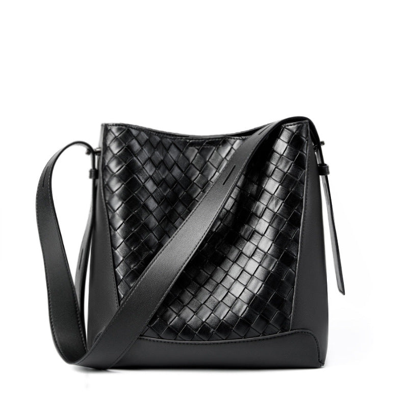 Women's Cowhide Hand-woven Genuine Leather Commuter Large Shoulder Bags