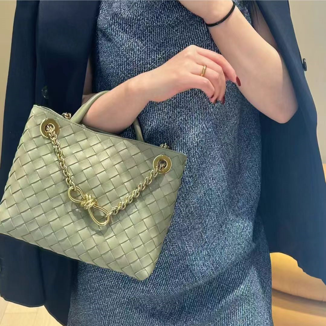 Women's Leather Weave Portable Large Capacity Retro Vegetable Handbags