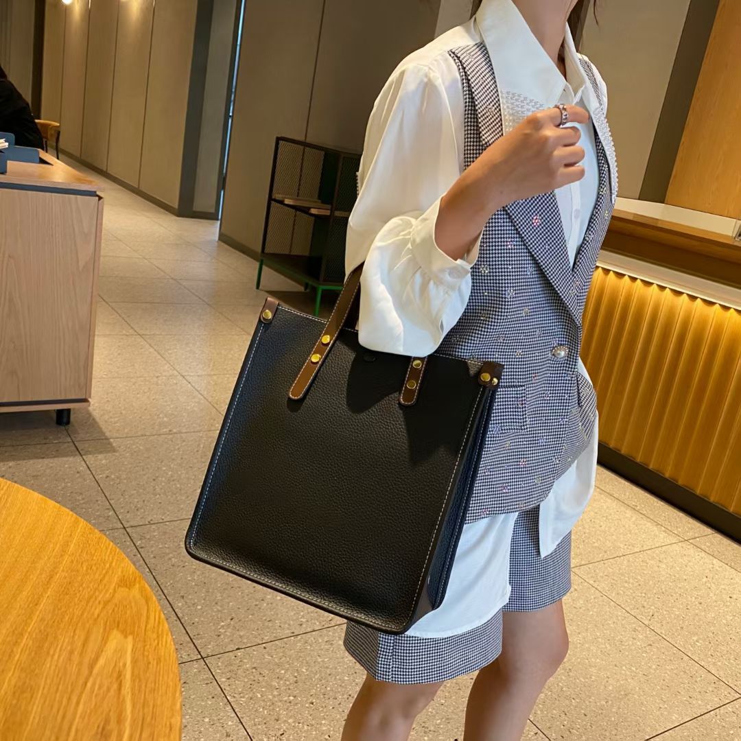 Women's Paper Genuine Leather Large Capacity Temperament Handbags