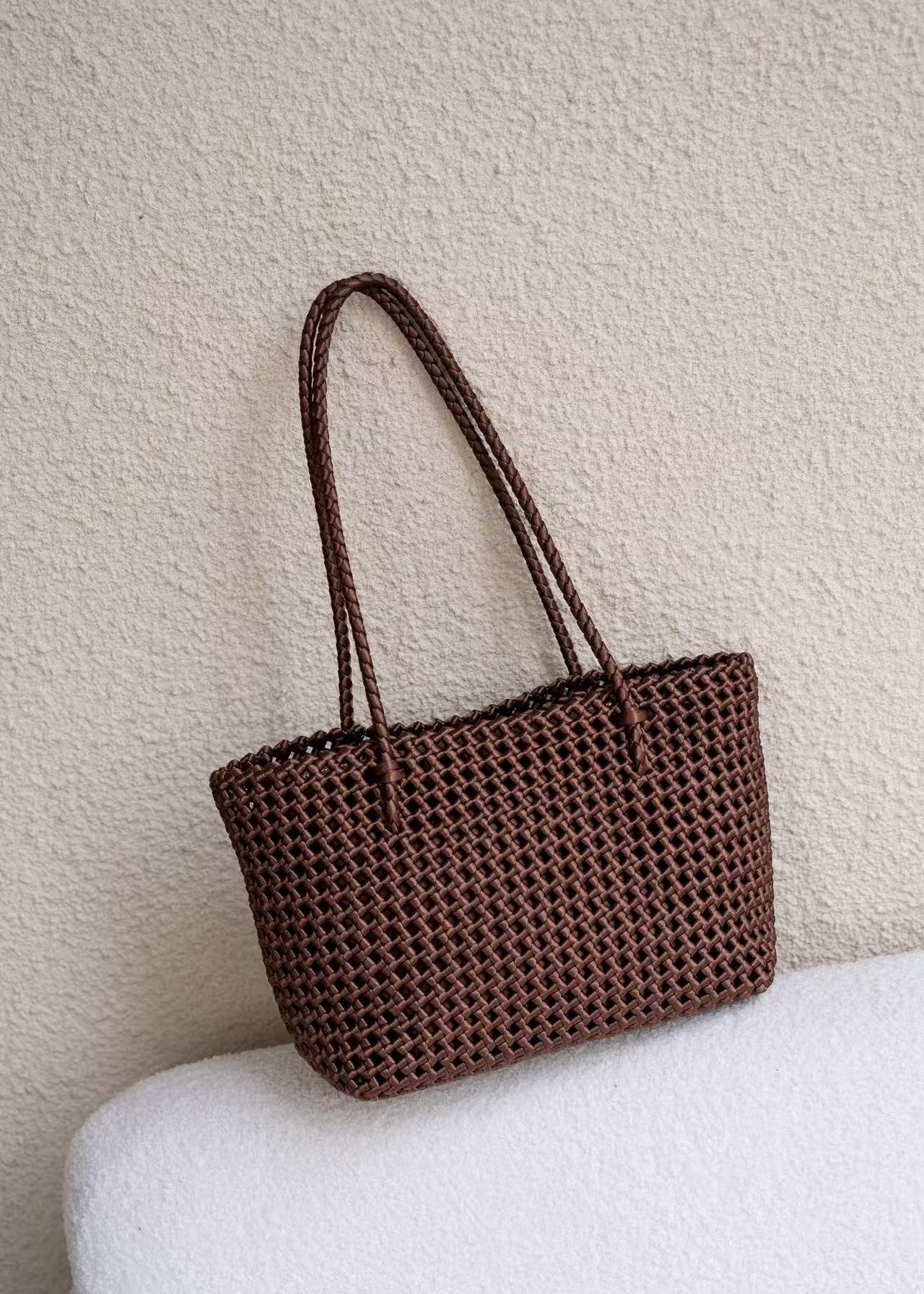 Women's Woven Large Capacity Style Artistic Green Handbags
