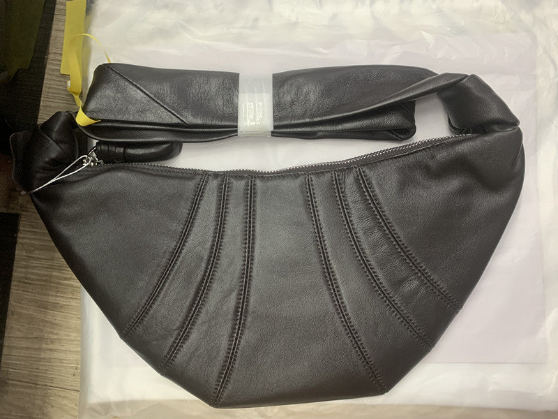 Layer Genuine Leather Dumpling Simple Elegant Neutral Crossbody Bags