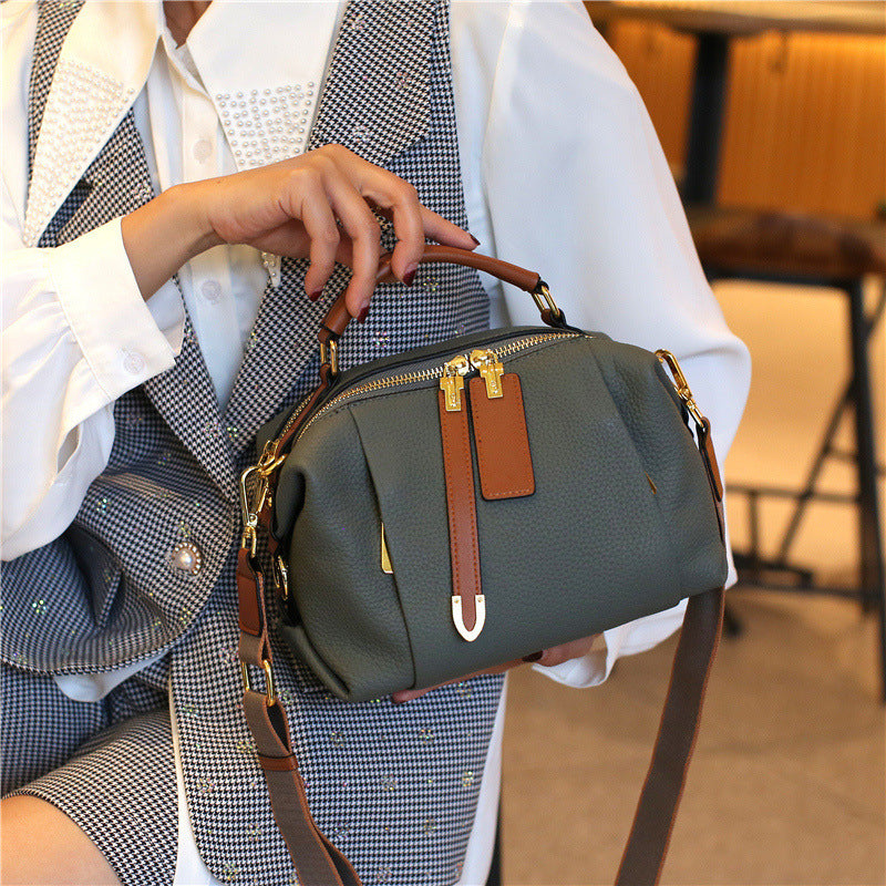 Women's Fashionable Retro Boston Pillow First Layer Shoulder Bags