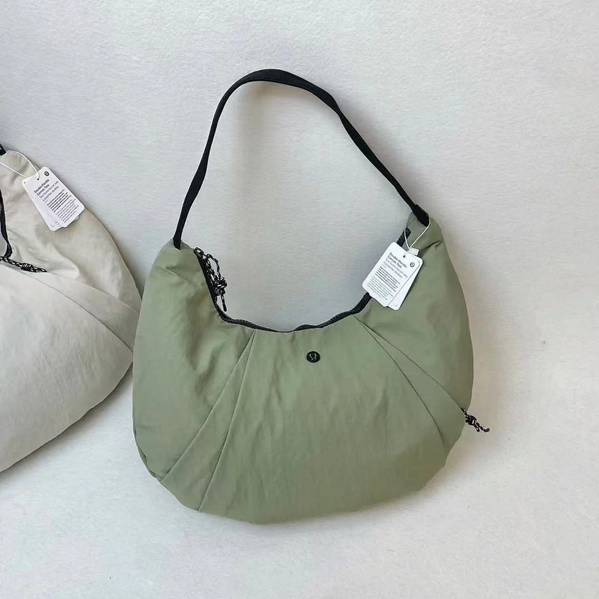 Yoga Underarm Lightweight Large Capacity Dumpling Armpit Bags