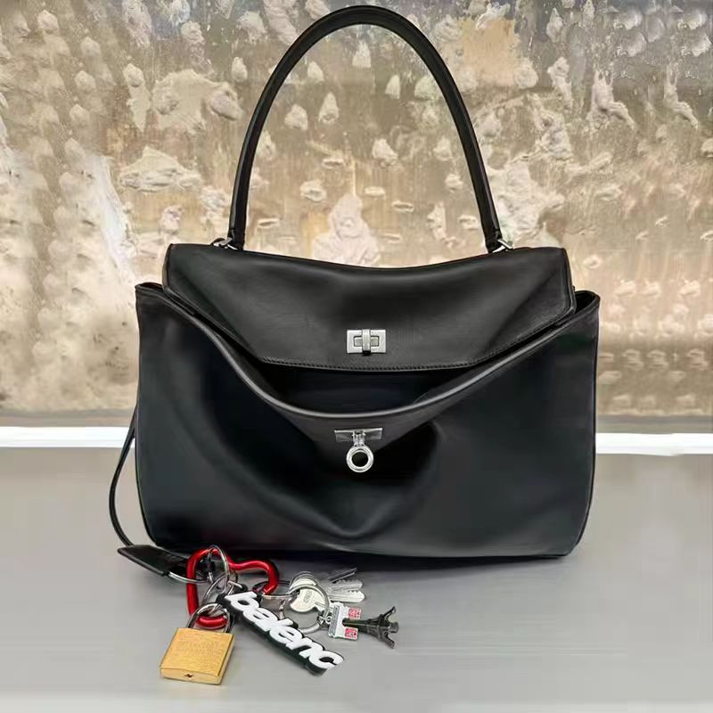 Women's Summer Genuine Leather High-grade Underarm Commuter Shoulder Bags