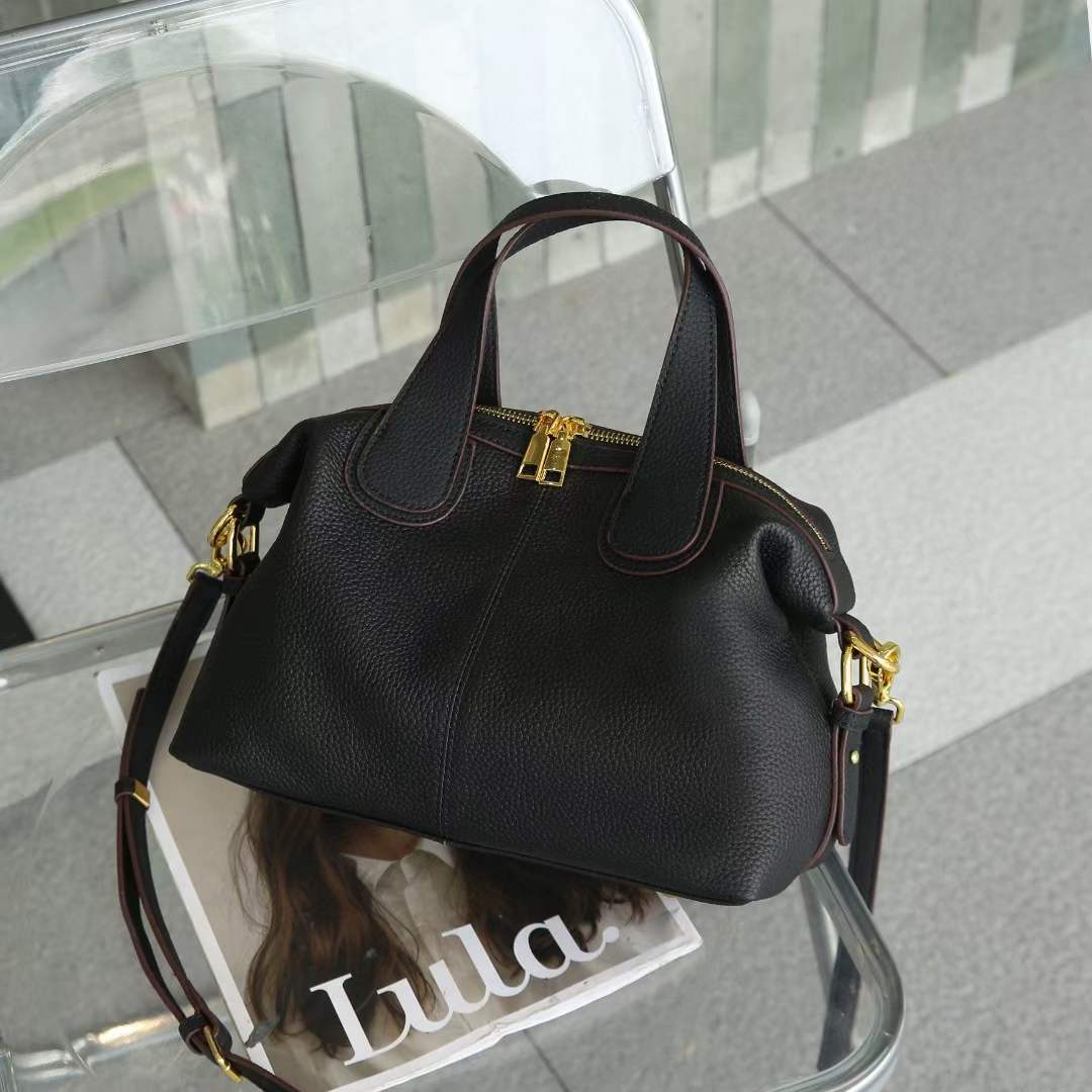 Women's Boston High-grade Large Capacity Commuter Leather Mother Shoulder Bags