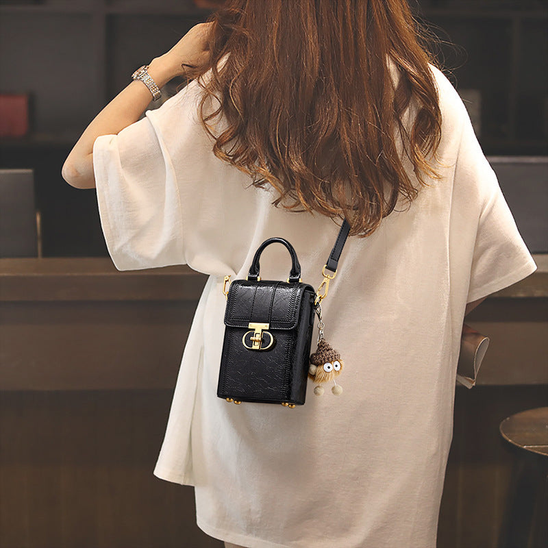 Women's Cell Autumn Lightweight Carrying Genuine Leather Crossbody Bags