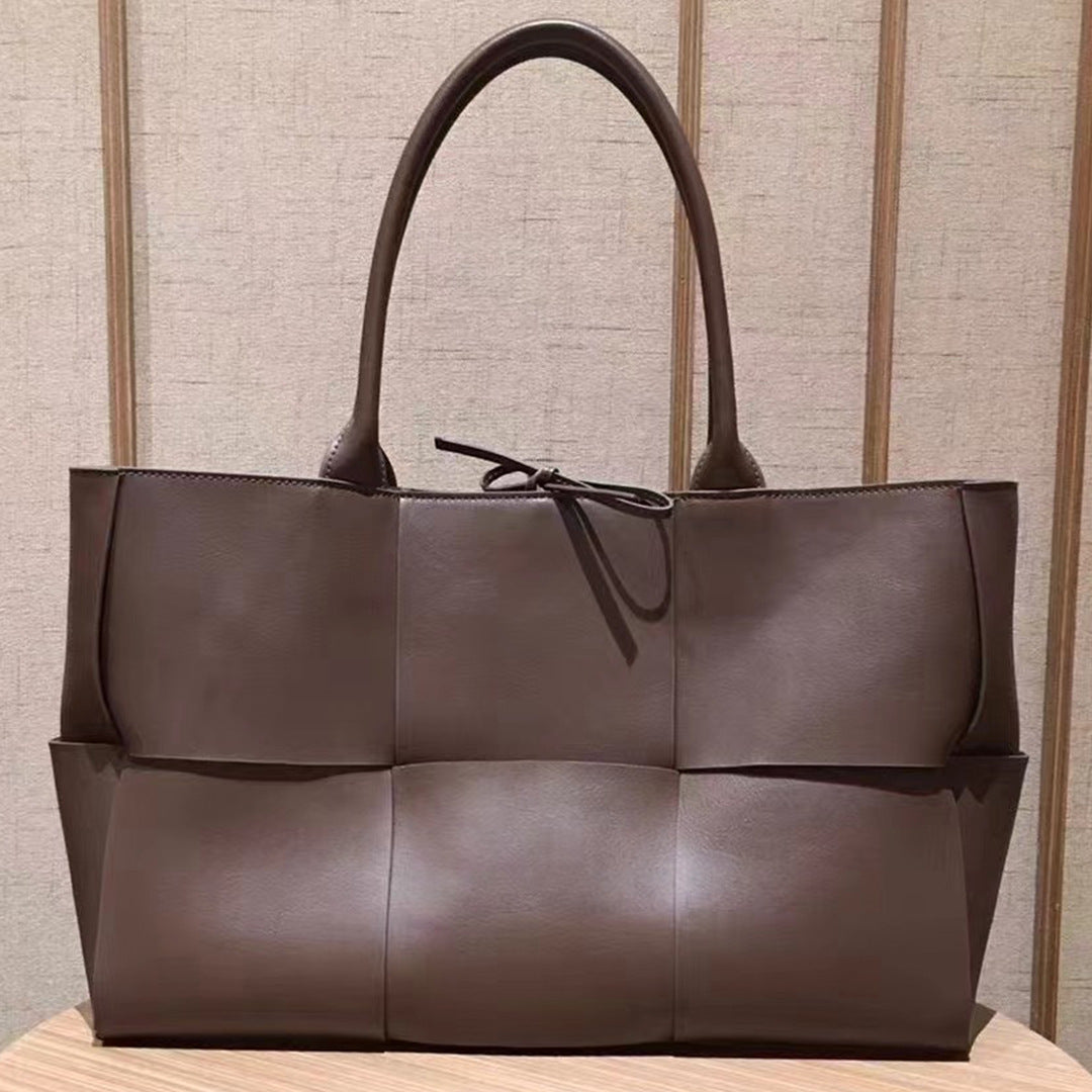 Song Authentic Leather Weave Shopping Hand Handbags