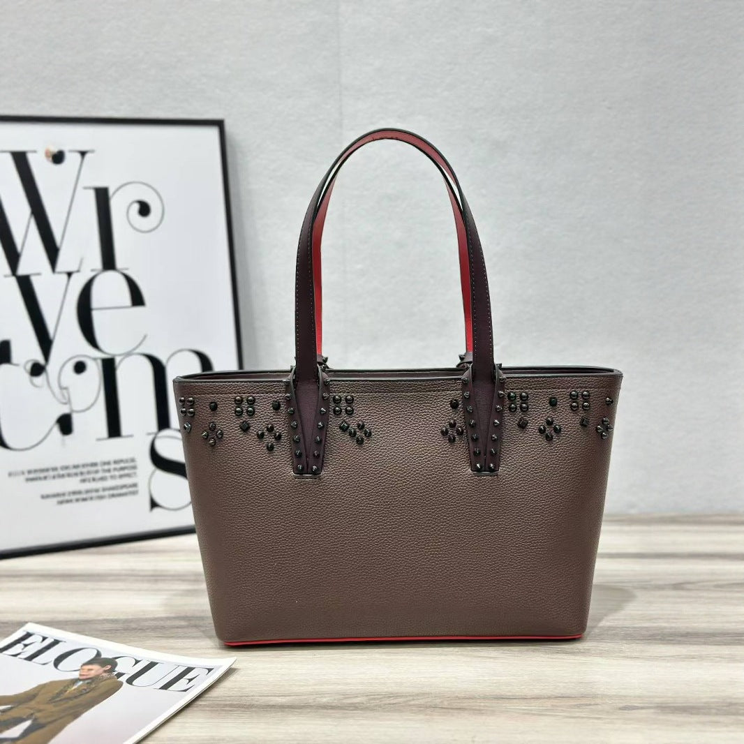 Women's Solid Color Rivet Urban Simple Handmade Handbags