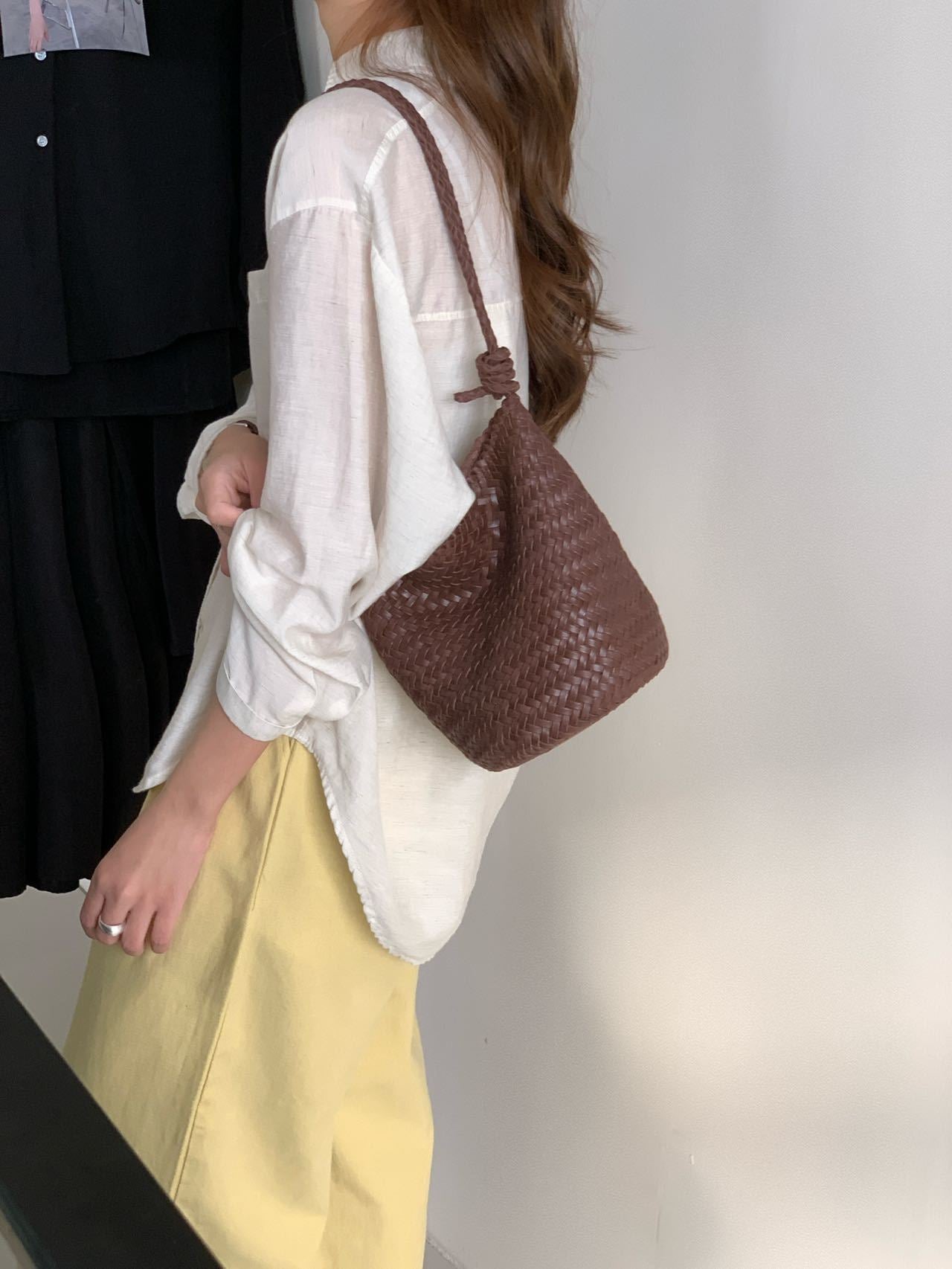 Summer Vegetable Tanning Leather Handmade Woven Shoulder Bags
