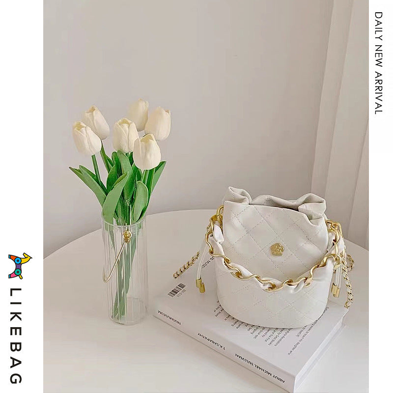 Women's Classic Style Camellia Advanced Portable Rhombus Crossbody Bags