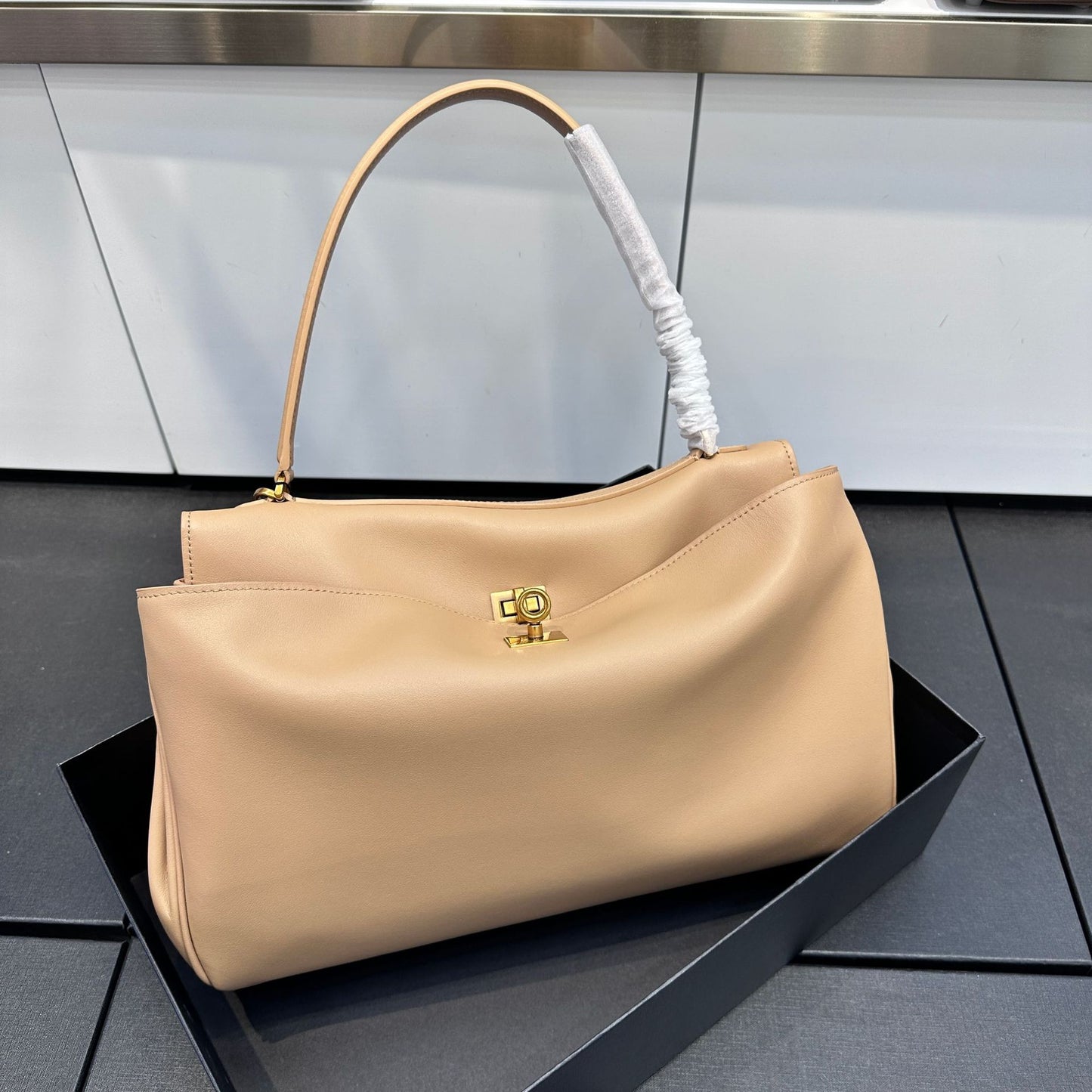 Women's Summer Genuine Leather High-grade Underarm Commuter Shoulder Bags