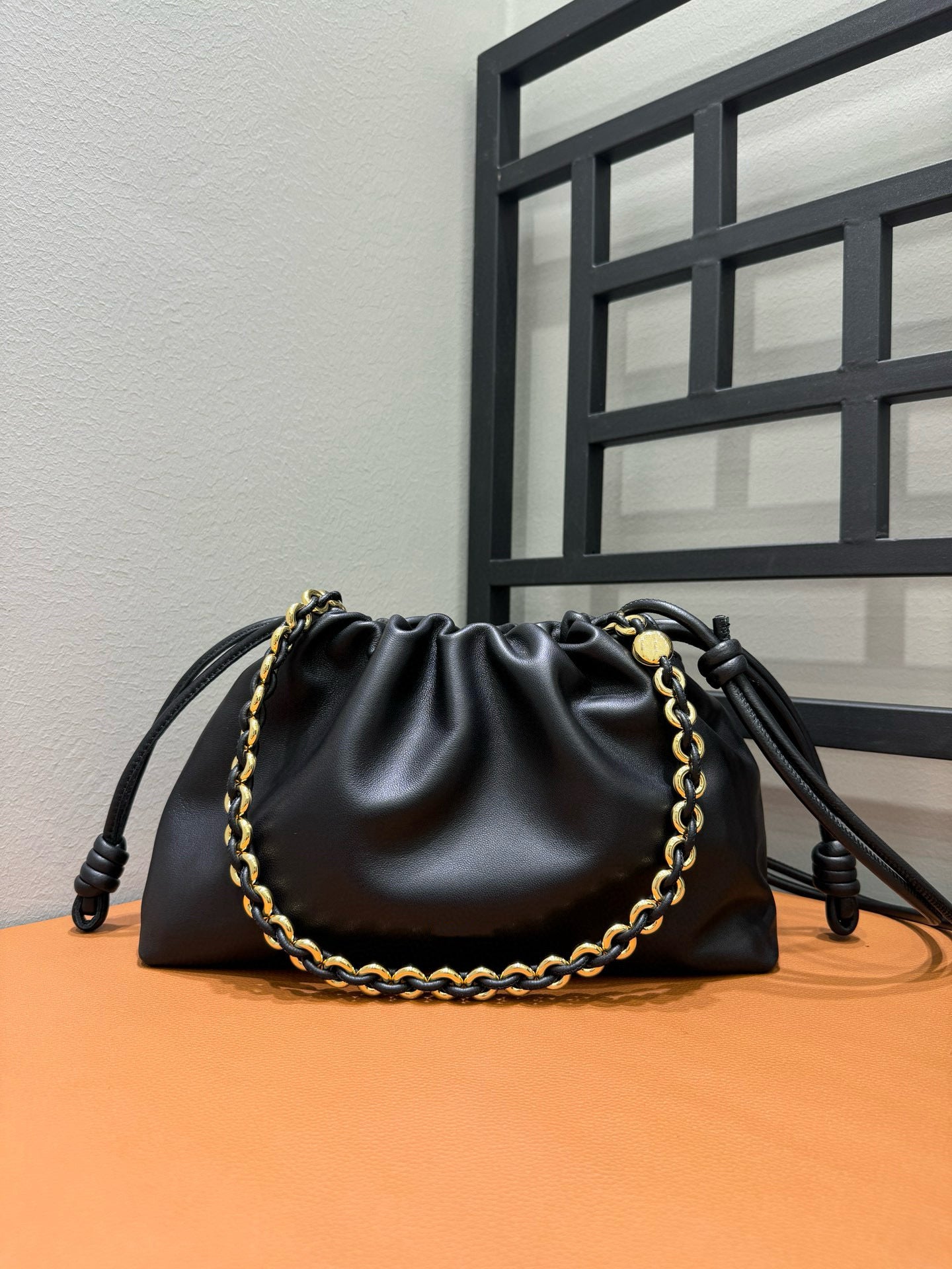 Women's Luo Mi Cowhide Chinese Drawstring Cloud Shoulder Bags