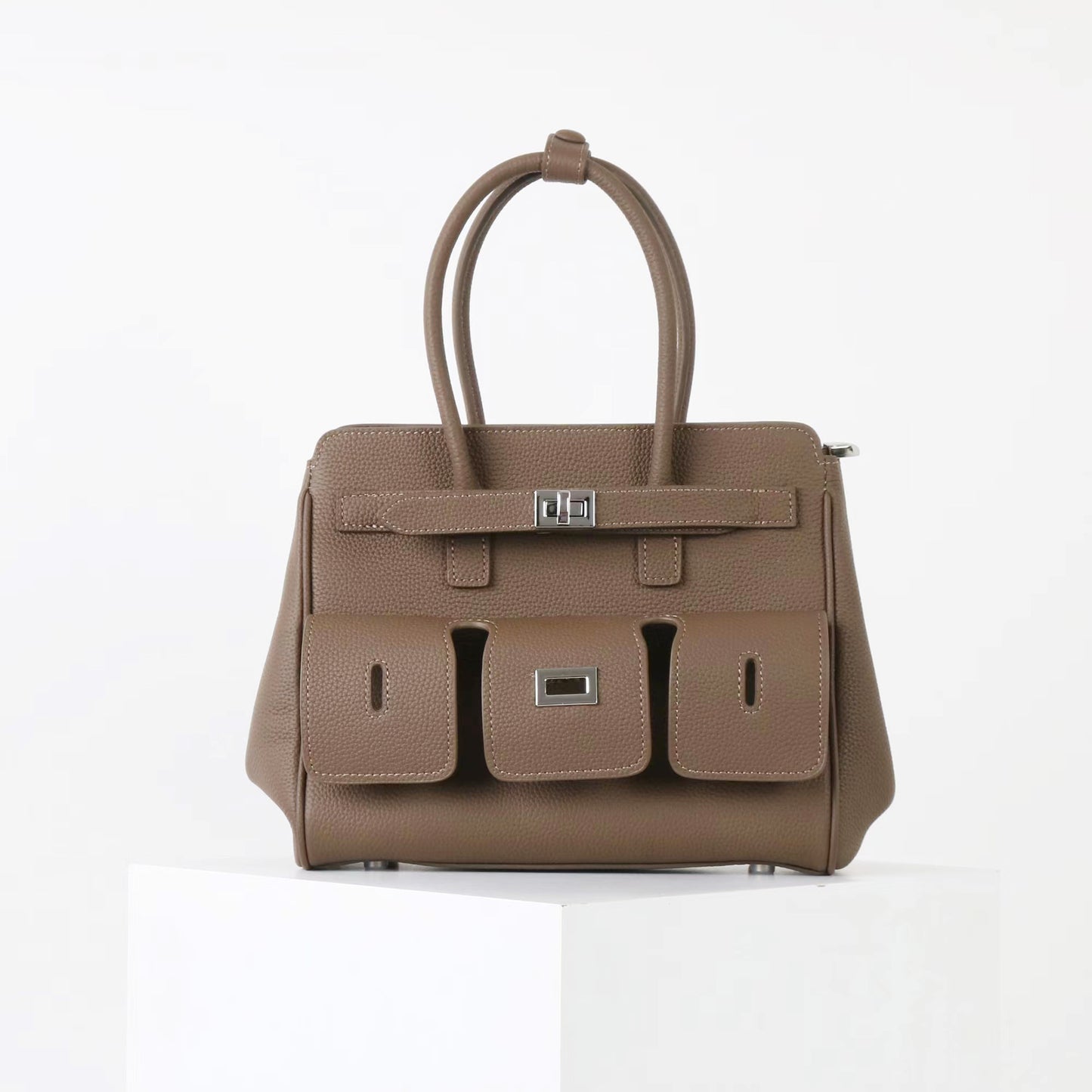 Women's Layer Cowhide Dark Locomotive Large Capacity Shoulder Bags