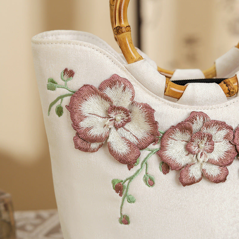 Flower Room Wine Embroidered Chinese Style Bags