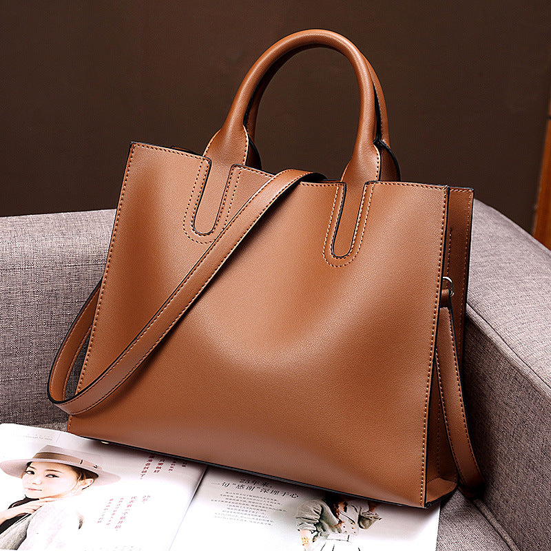 Women's Large Capacity Portable One Oil Wax Crossbody Bags