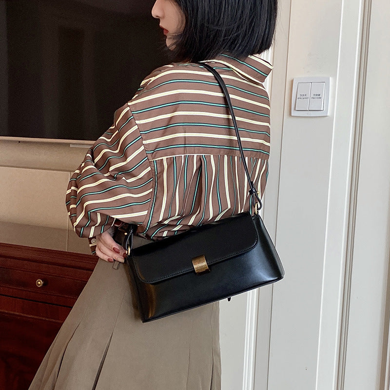 Women's Leather Fashionable Retro Underarm Baguette Shoulder Bags