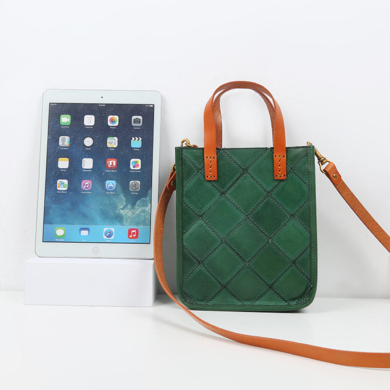 Women's Retro Hand-held Rhombic Leather First Layer Shoulder Bags