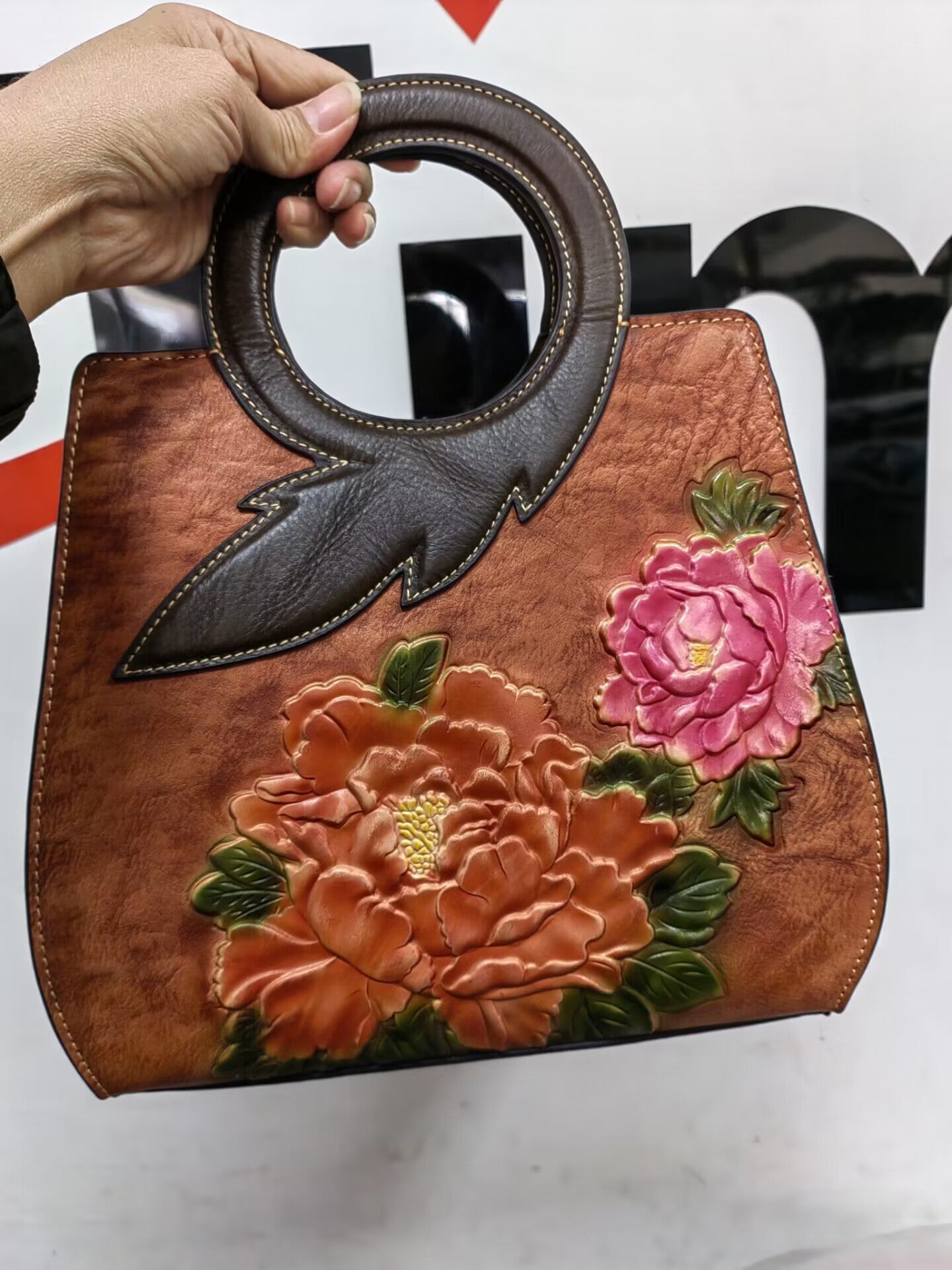 Women's Leather Large Capacity First Layer Cowhide Handbags