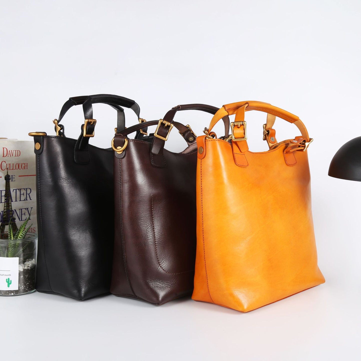 Women's Retro Handmade Vegetable Tanned Leather Large Handbags